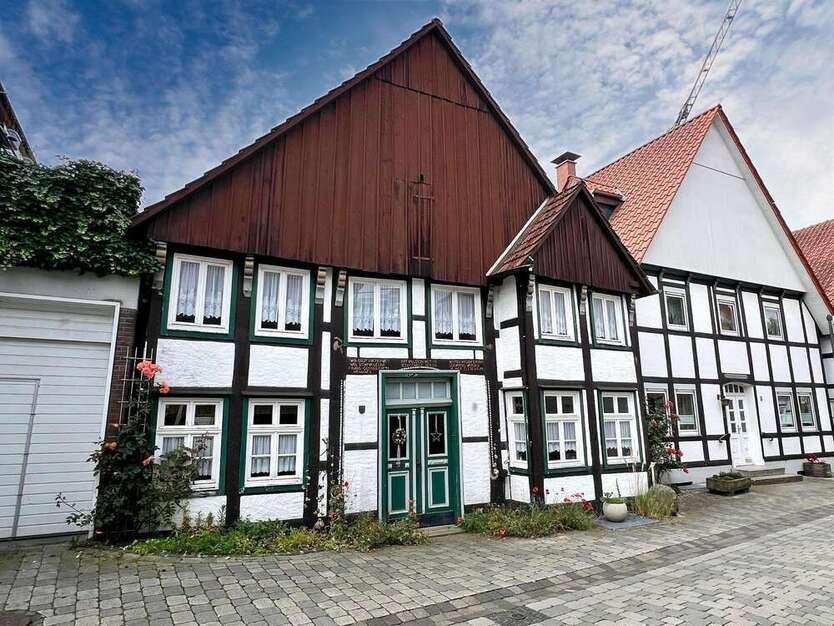 Haus zum Kaufen in Rietberg 165.000 € 140 m²