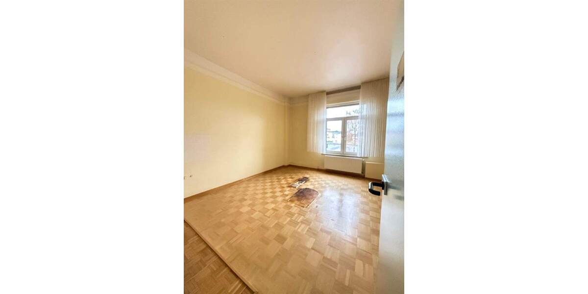 Gewerbeobjekt Paderborn Schloß Neuhaus - 6 Zimmer, 980&euro; | Angebot:25781125