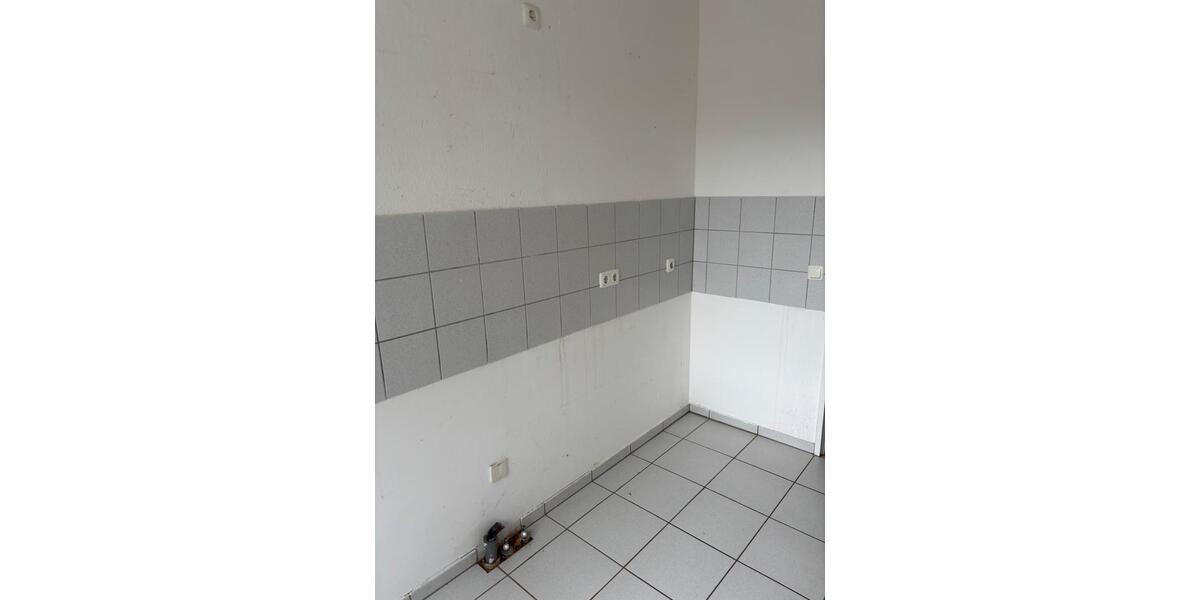Etagenwohnung Bad Lippspringe - 2 Zimmer, 56 m&sup2;, 415&euro; | Angebot:27600317