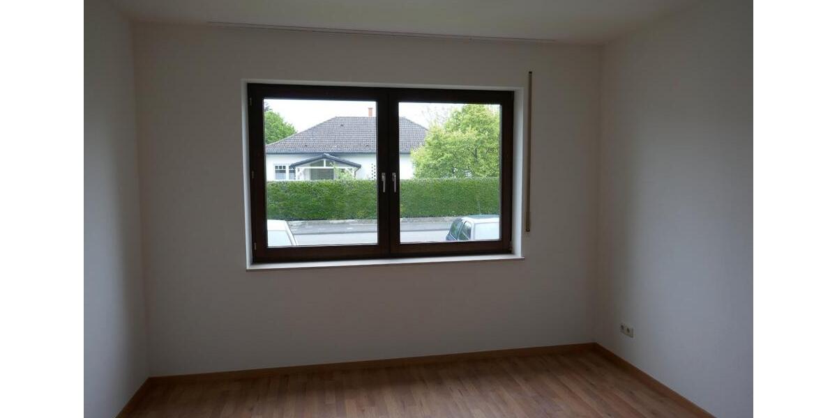 Erdgeschoßwohnung Paderborn - 3 Zimmer, 78 m&sup2;, 545&euro; | Angebot:26479431