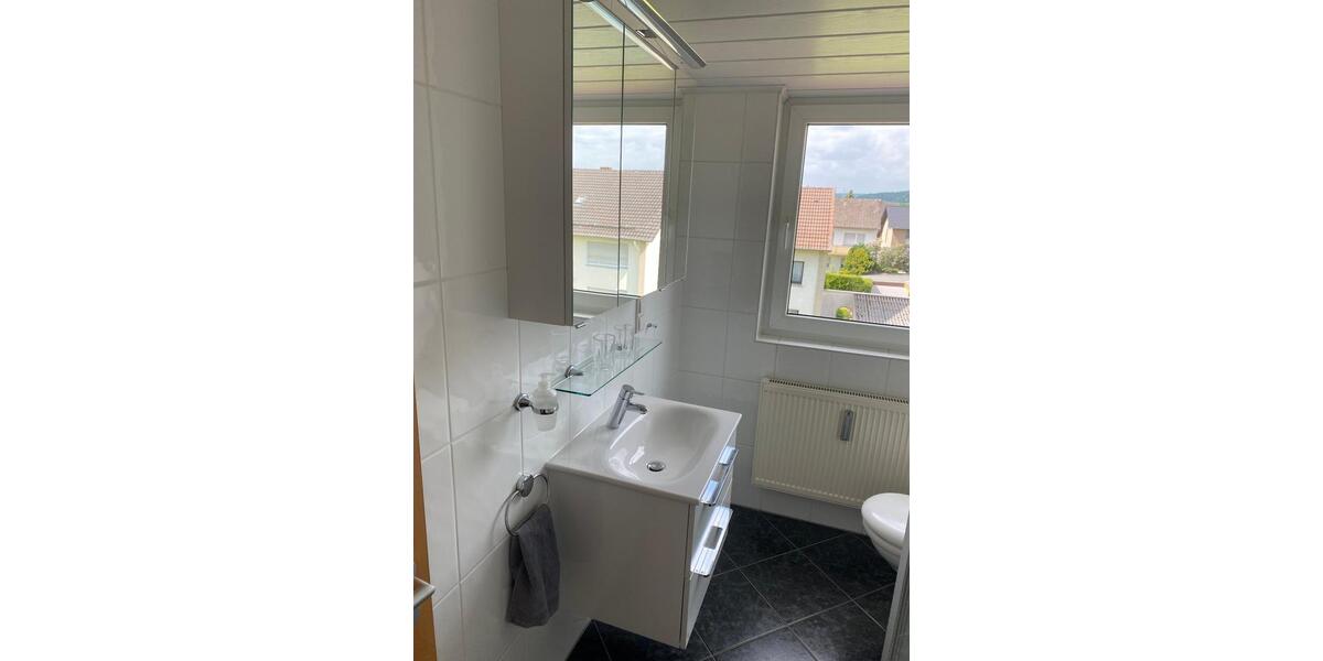 Dachgeschoßwohnung Willebadessen - 2 Zimmer, 58 m&sup2;, 430&euro; | Angebot:27626831