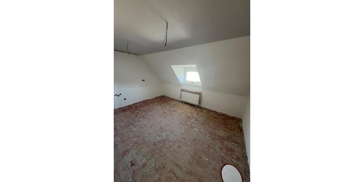 Maisonettenwohnung Salzkotten - 4 Zimmer, 92 m&sup2;, 1.074&euro; | Angebot:26414592