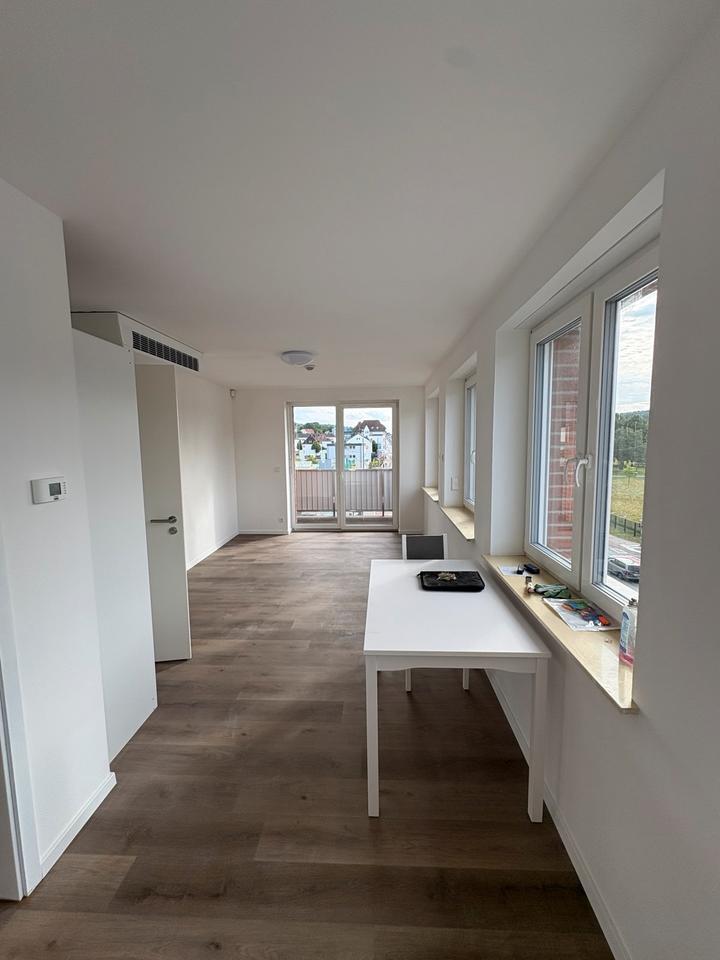 1 Zimmer-Appartement mit eigenem Balkon, Möbliert. Nähe UniBethe zimmer