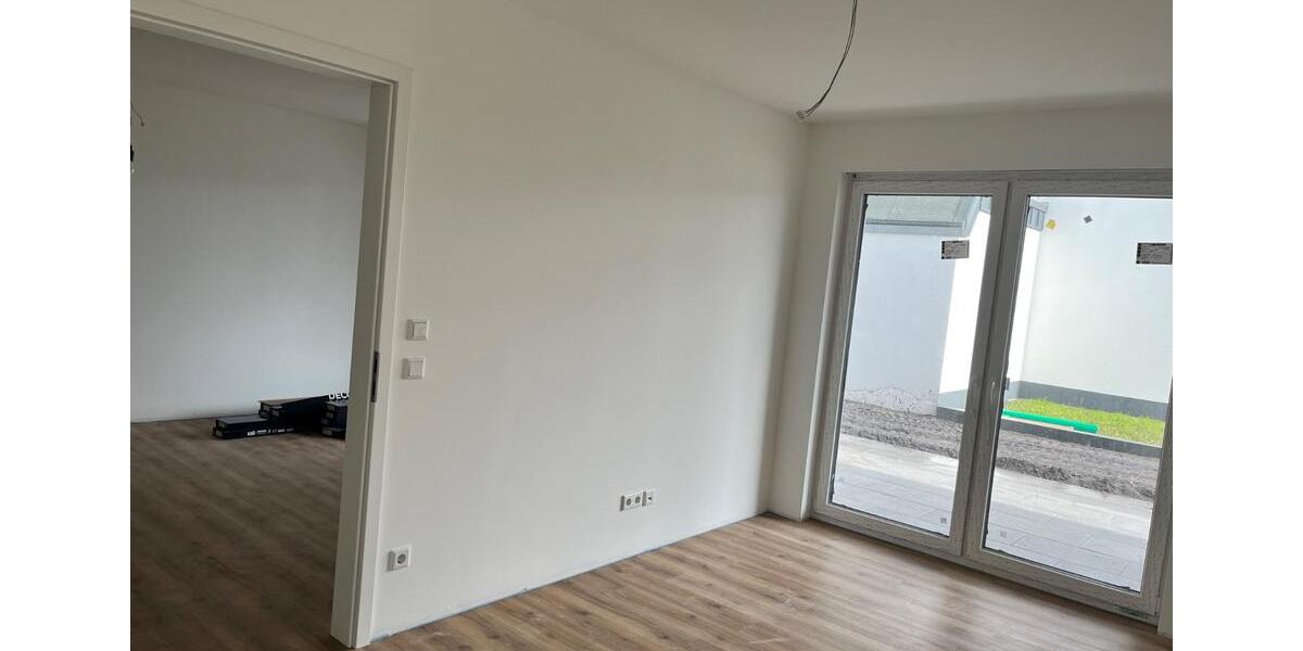 Erdgeschoßwohnung Schloß Holte-Stukenbrock Stukenbrock - 2 Zimmer, 73 m&sup2;, 920&euro; | Angebot:26329301