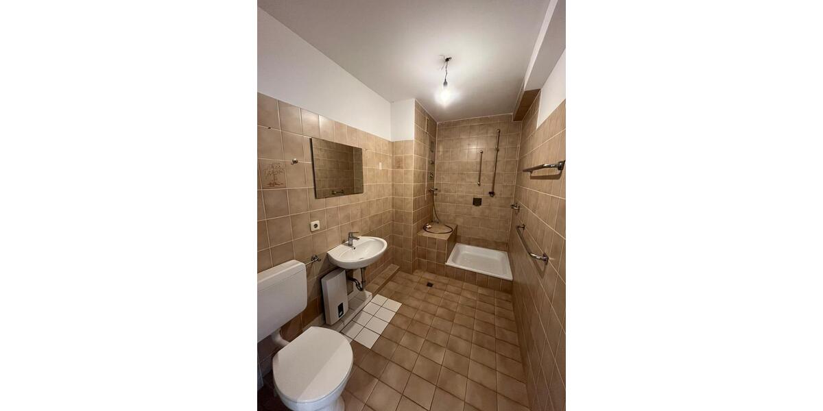 Etagenwohnung Detmold Hakedahl - 2 Zimmer, 60 m&sup2;, 448&euro; | Angebot:24695899