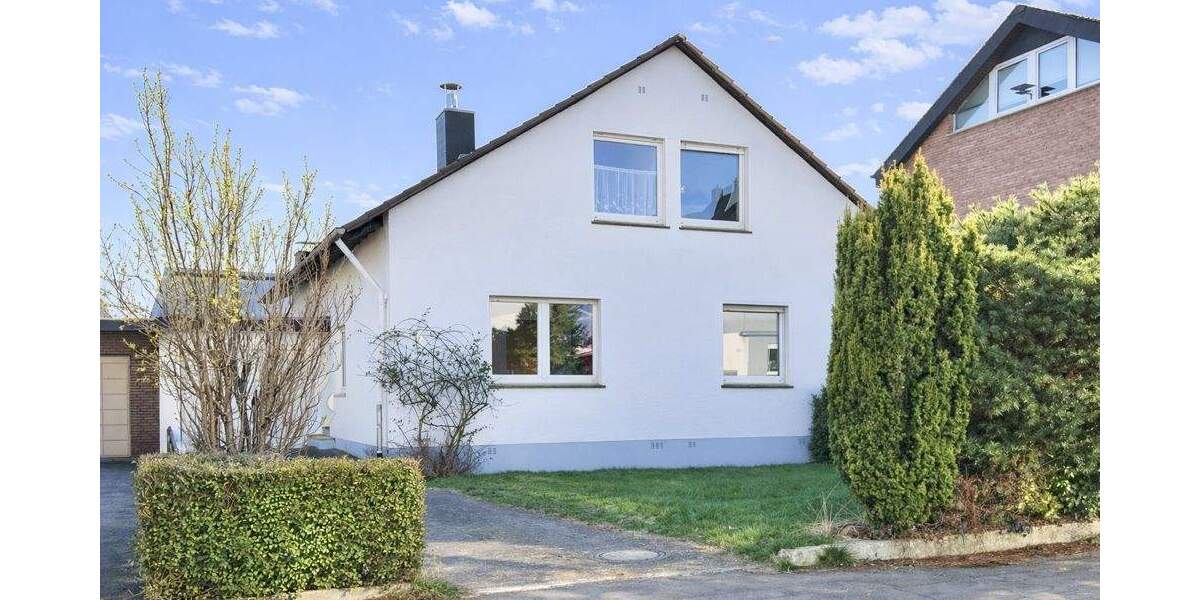 Einfamilienhaus Detmold Hiddesen - 6 Zimmer, 138 m&sup2;, 319.000&euro; | Angebot:25606973