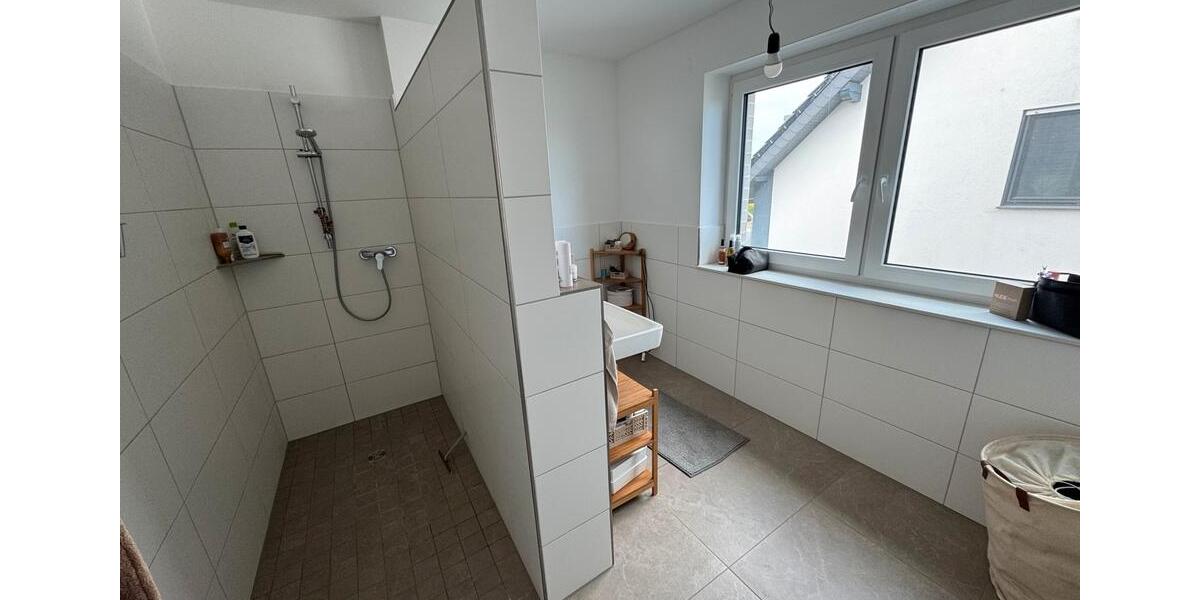 Doppelhaushälfte Schloß Holte-Stukenbrock Stukenbrock - 4 Zimmer, 145 m&sup2;, 1.600&euro; | Angebot:26486708