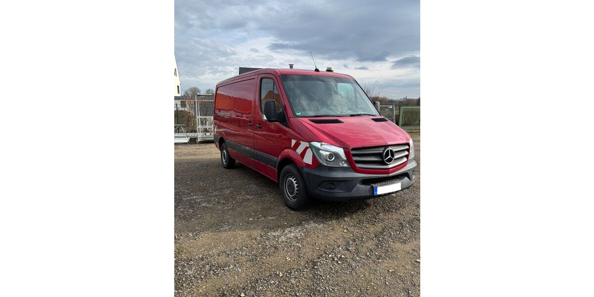 Mercedes-Benz Sprinter 199.000 km 13.900 &euro; Nieheim 33039