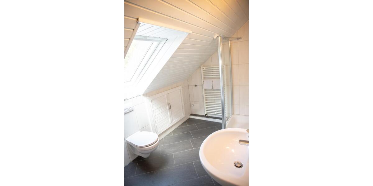 Einfamilienhaus Schloß Holte-Stukenbrock Stukenbrock - 10 Zimmer, 290 m&sup2;, 595.000&euro; | Angebot:26737636