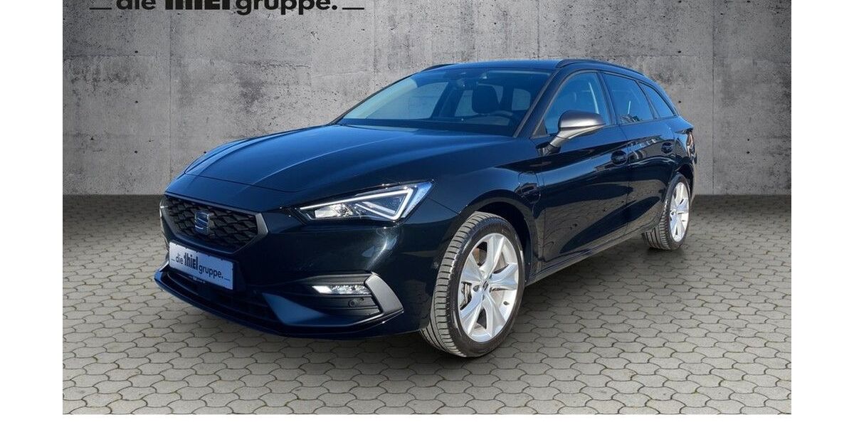 Seat Leon 30.500 km 24.990 &euro; Paderborn 33104