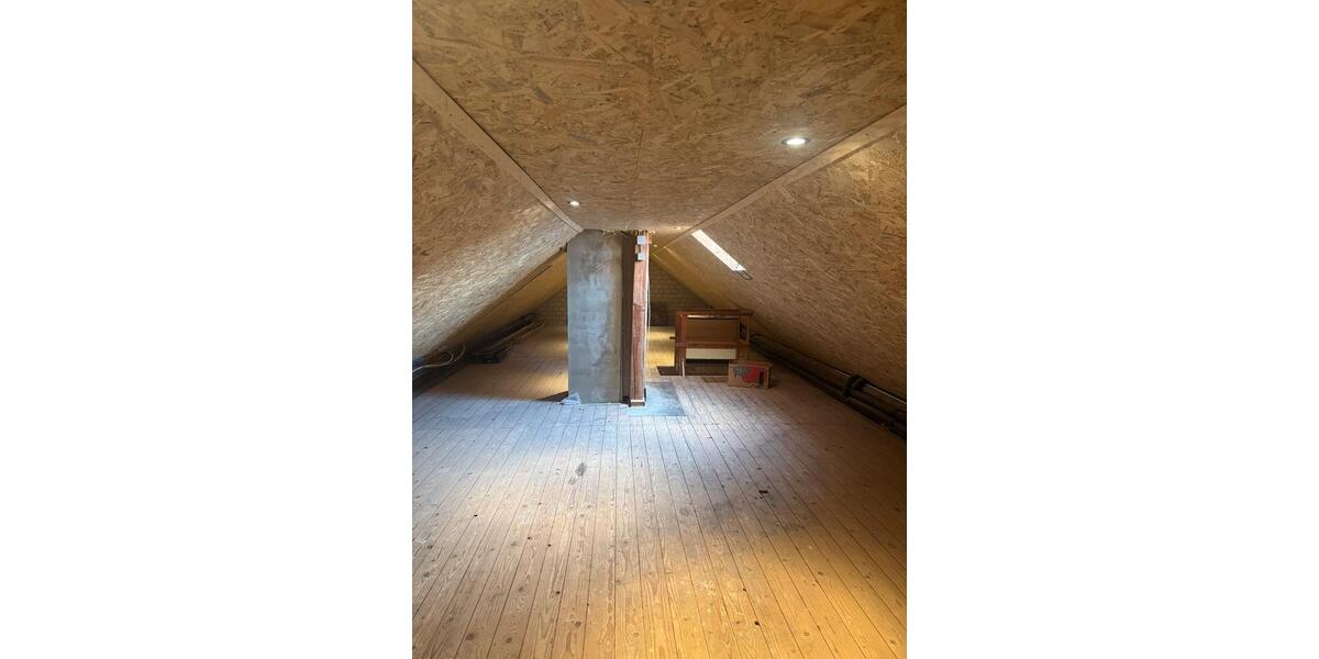 Etagenwohnung Schlangen - 4 Zimmer, 120 m&sup2;, 1.350&euro; | Angebot:27535700
