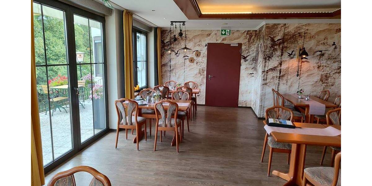 Gewerbeobjekt Nieheim - 1 Zimmer, 650.000&euro; | Angebot:25663409