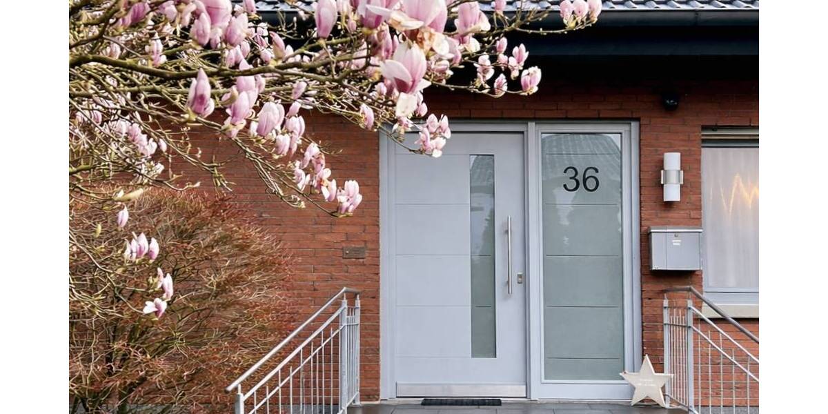 Einfamilienhaus Detmold Diestelbruch - 6 Zimmer, 219 m&sup2;, 525.000&euro; | Angebot:26081142