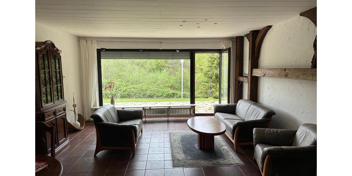 Mehrfamilienhaus, Wohnhaus Detmold Hiddesen - 7 Zimmer, 170 m&sup2;, 220.000&euro; | Angebot:26476169