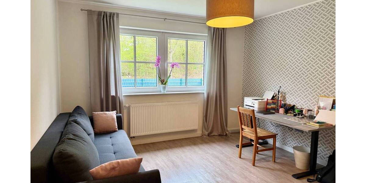 Einfamilienhaus Steinheim - 9 Zimmer, 291 m&sup2;, 650.000&euro; | Angebot:26731539