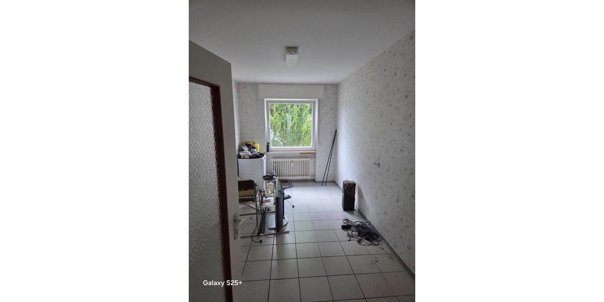 Erdgeschoßwohnung Paderborn - 3 Zimmer, 83 m&sup2;, 706&euro; | Angebot:27540229