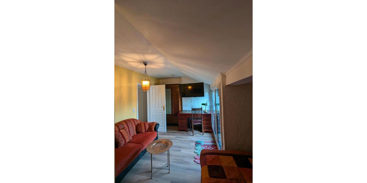 Dachgeschoßwohnung Paderborn Neuenbeken - 1 Zimmer, 45 m&sup2;, 700&euro; | Angebot:24485172