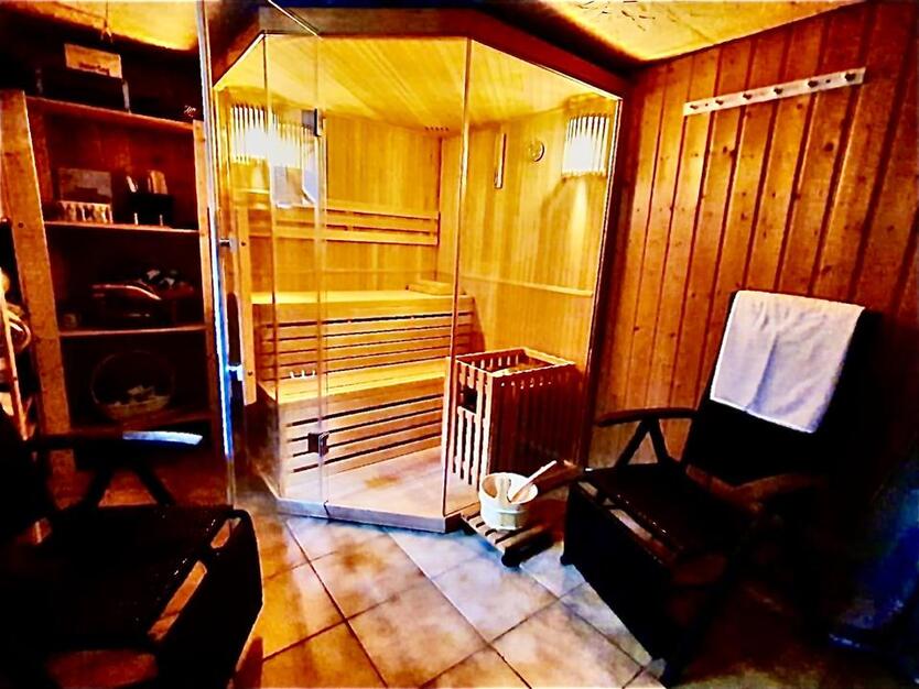 Wundervolles Haus - Sauna Wintergarten FBH uvm. - ohne Makler!