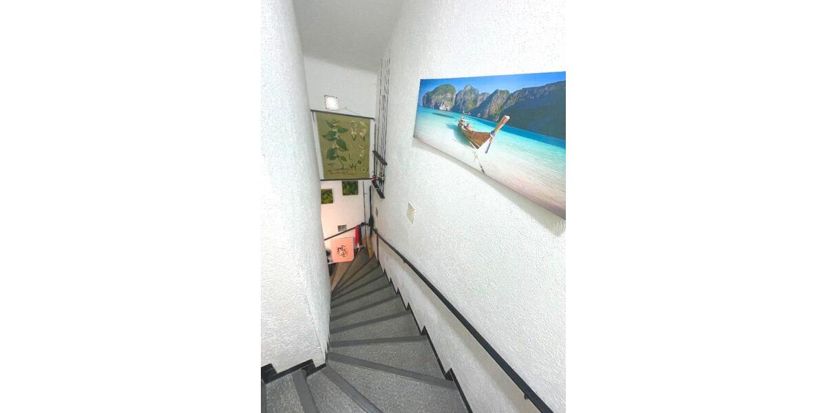 Etagenwohnung Detmold Hakedahl - 1 Zimmer, 63 m&sup2;, 555&euro; | Angebot:24712519