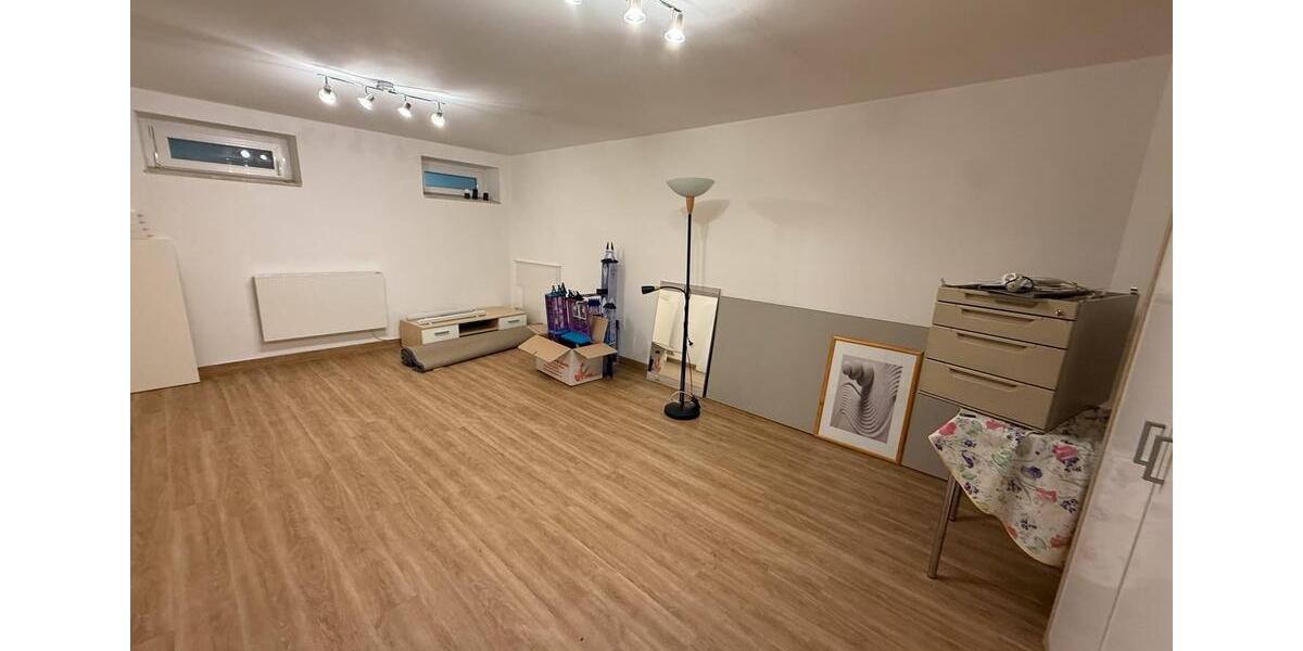Etagenwohnung Paderborn Neuenbeken - 2 Zimmer, 60 m&sup2;, 450&euro; | Angebot:25221205