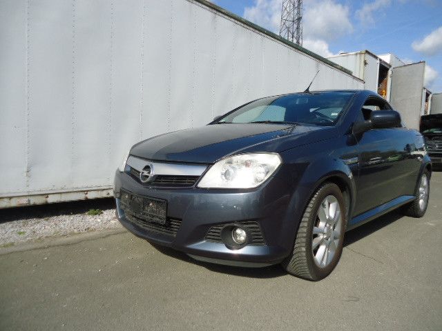 Opel Tigra 188.300 km 1.690 &euro; Paderborn 33104