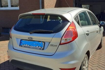 Ford Fiesta 93.000 km 4.700 &euro; Rietberg 33397