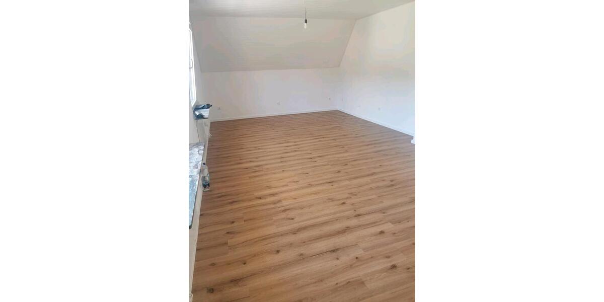 Etagenwohnung Altenbeken - 4 Zimmer, 120 m&sup2;, 850&euro; | Angebot:27540787