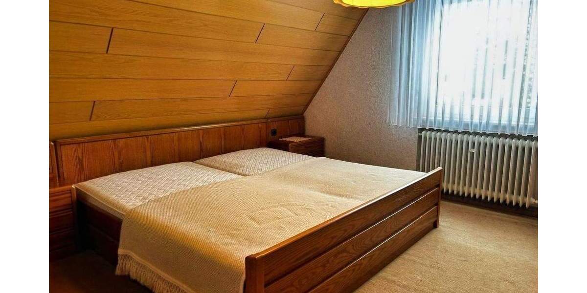 Einfamilienhaus Steinheim Sandebeck - 9 Zimmer, 209 m&sup2;, 249.000&euro; | Angebot:25687387
