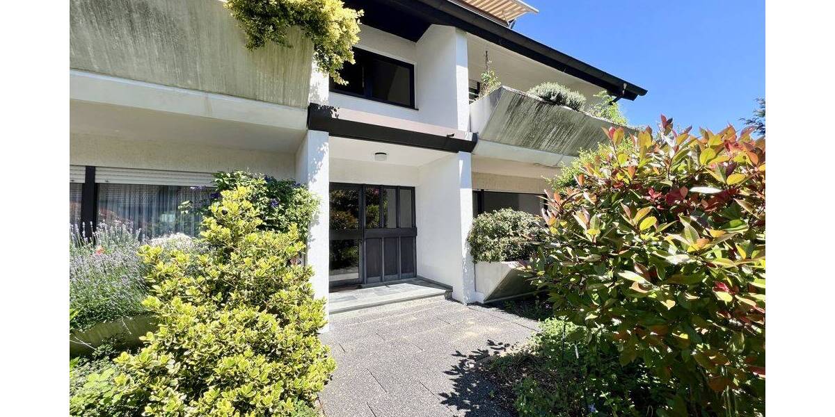 Etagenwohnung Detmold Innenstadt - 3 Zimmer, 75 m&sup2;, 175.000&euro; | Angebot:26909857
