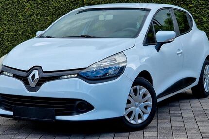Renault Clio 142.000 km 4.499 &euro; Bad Lippspringe 33175