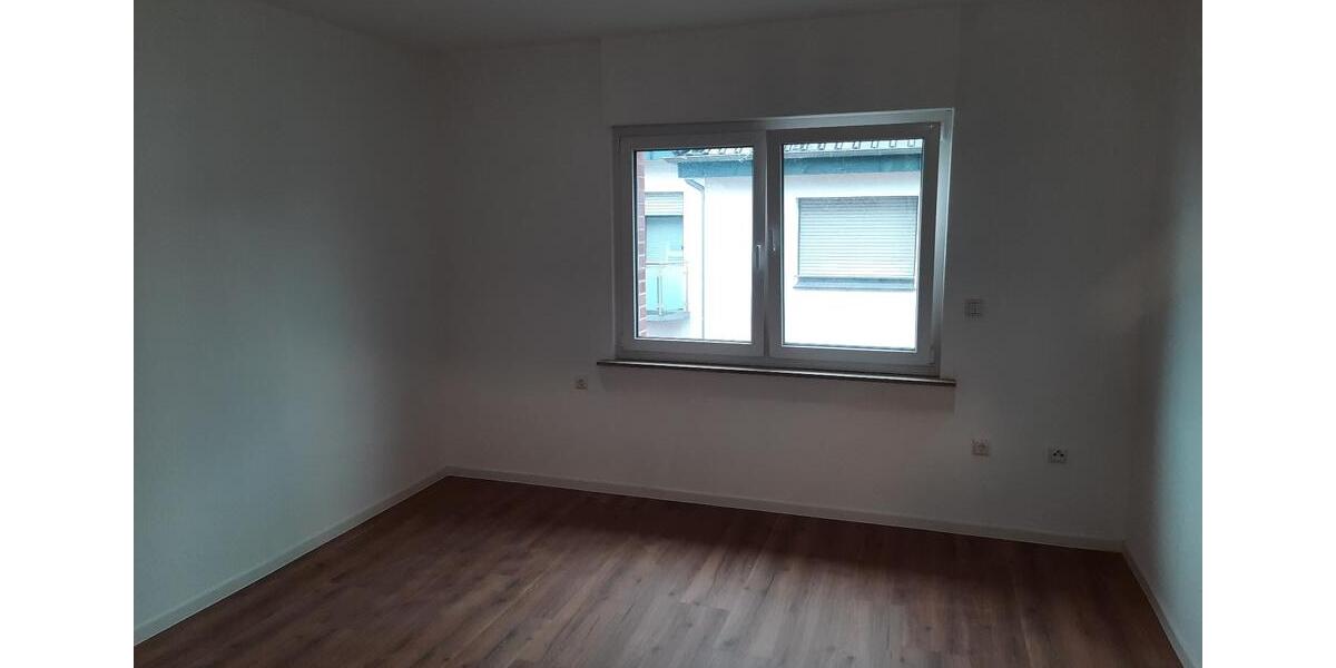 Etagenwohnung Delbrück - 4 Zimmer, 71 m&sup2;, 625&euro; | Angebot:27609102