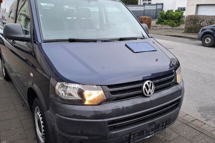 VW T5 Transporter 334.000 km 9.999 &euro; Paderborn 33100