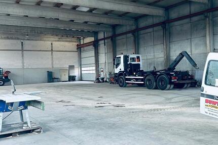 LagerhalleLagerfläche zimmer