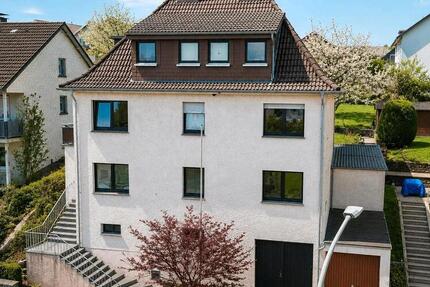 Haus Altenbeken - 9 Zimmer, 195 m&sup2;, 359.000&euro; | Angebot:27535021