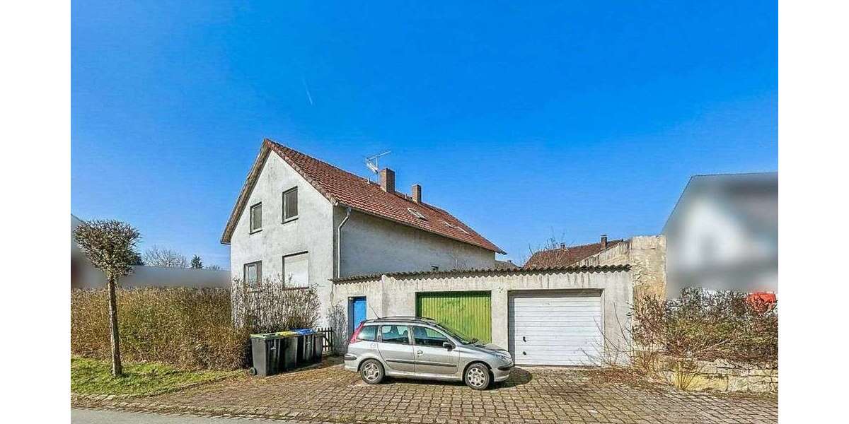 Einfamilienhaus Willebadessen - 6 Zimmer, 200 m&sup2;, 99.000&euro; | Angebot:25790058