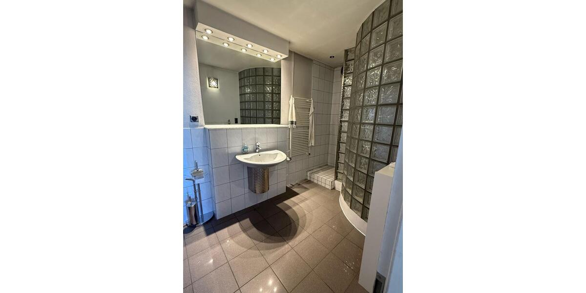 Gewerbeobjekt Detmold Hakedahl - 1.875&euro; | Angebot:25896564