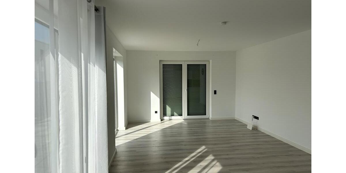 Erdgeschoßwohnung Paderborn Neuenbeken - 2 Zimmer, 90 m&sup2;, 1.130&euro; | Angebot:25806775