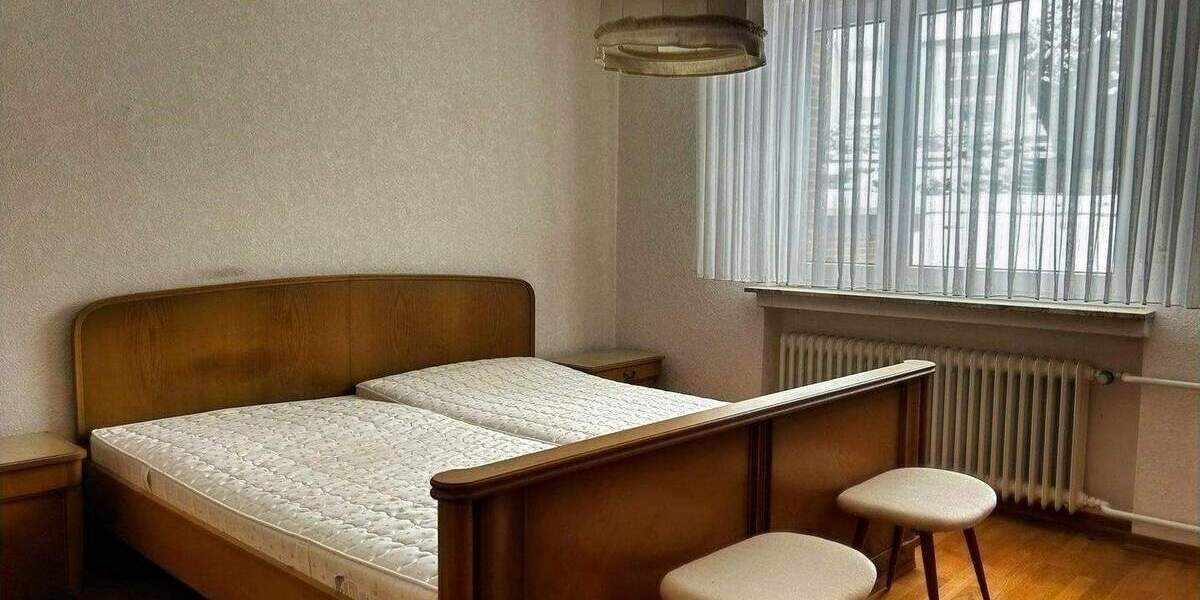 Einfamilienhaus Steinheim Sandebeck - 9 Zimmer, 209 m&sup2;, 249.000&euro; | Angebot:25687387