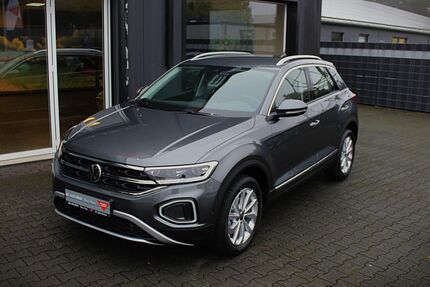 VW T-Roc 1.503 km 29.990 &euro; Paderborn 33104