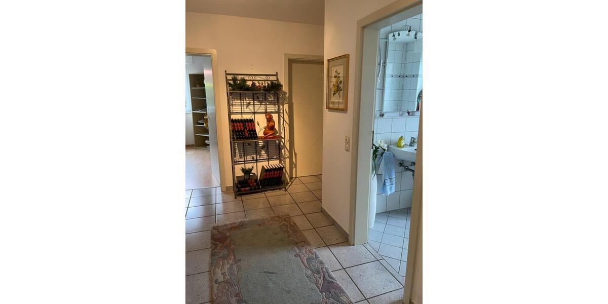 Schöne Erdgeschosswohnung im Zentrum von Schloß-Holte 3 zimmer