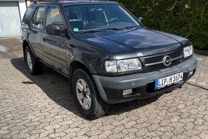 Opel Frontera 209.000 km 2.699 &euro; Detmold 32756