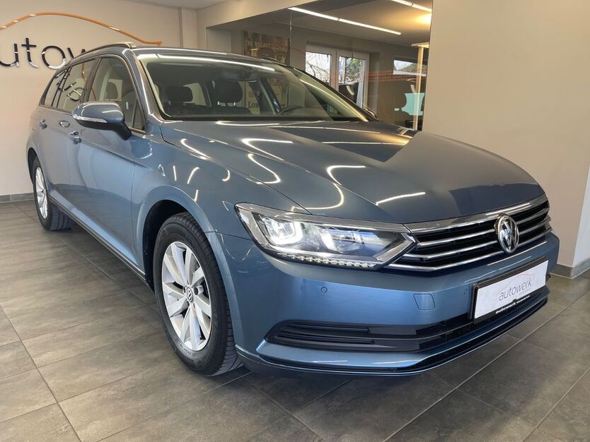 VW Passat 76.200 km 17.199 € Rheda-Wiedenbrück 33378