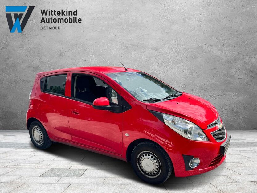 Chevrolet Spark 94.000 km 3.499 € Detmold 32758