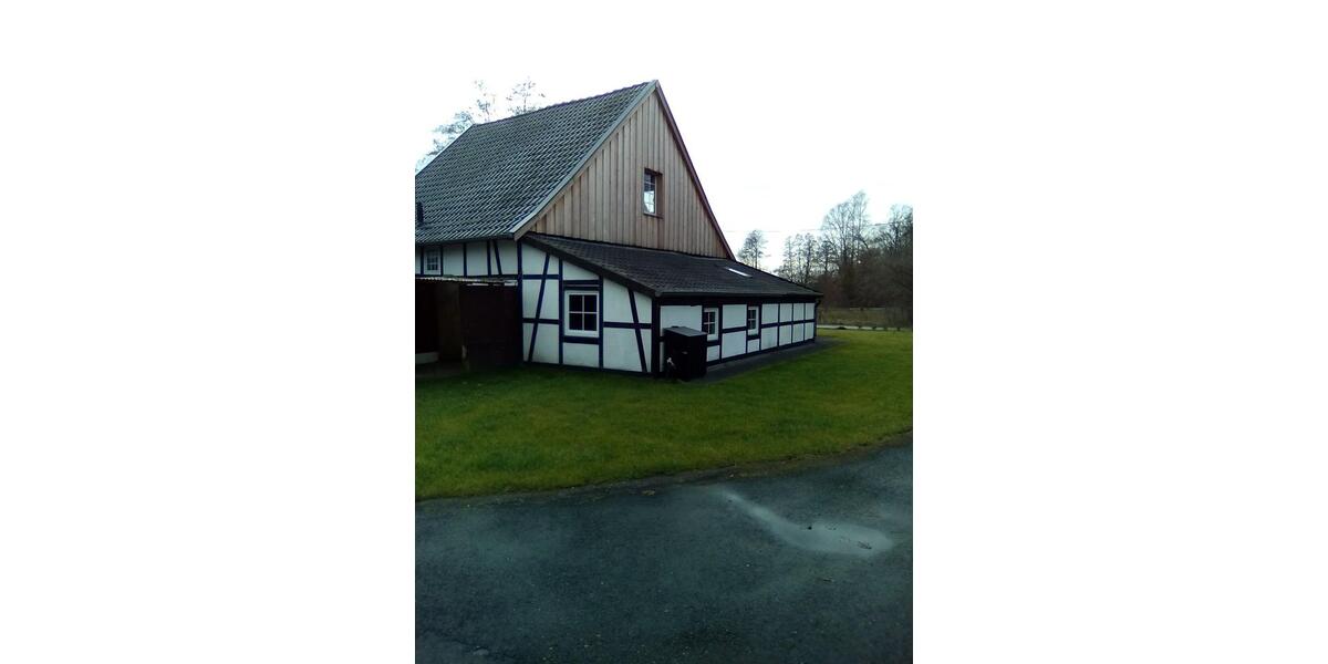 Einfamilienhaus Verl - 6 Zimmer, 141 m&sup2;, 850&euro; | Angebot:25755296