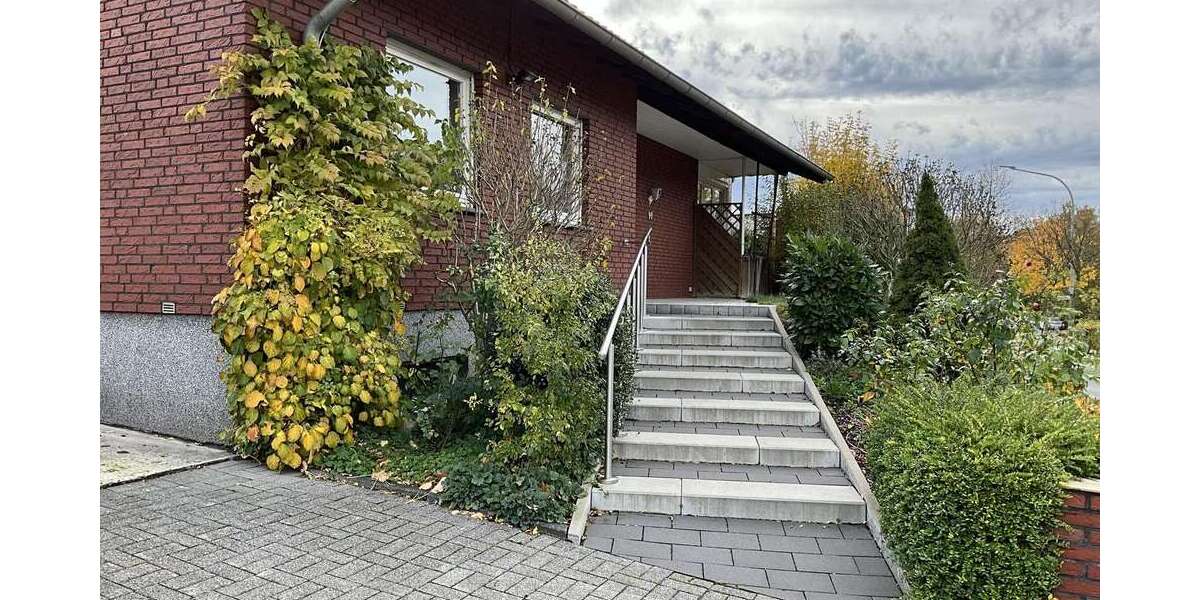 Einfamilienhaus Delbrück - 8 Zimmer, 210 m&sup2;, 398.000&euro; | Angebot:26494277