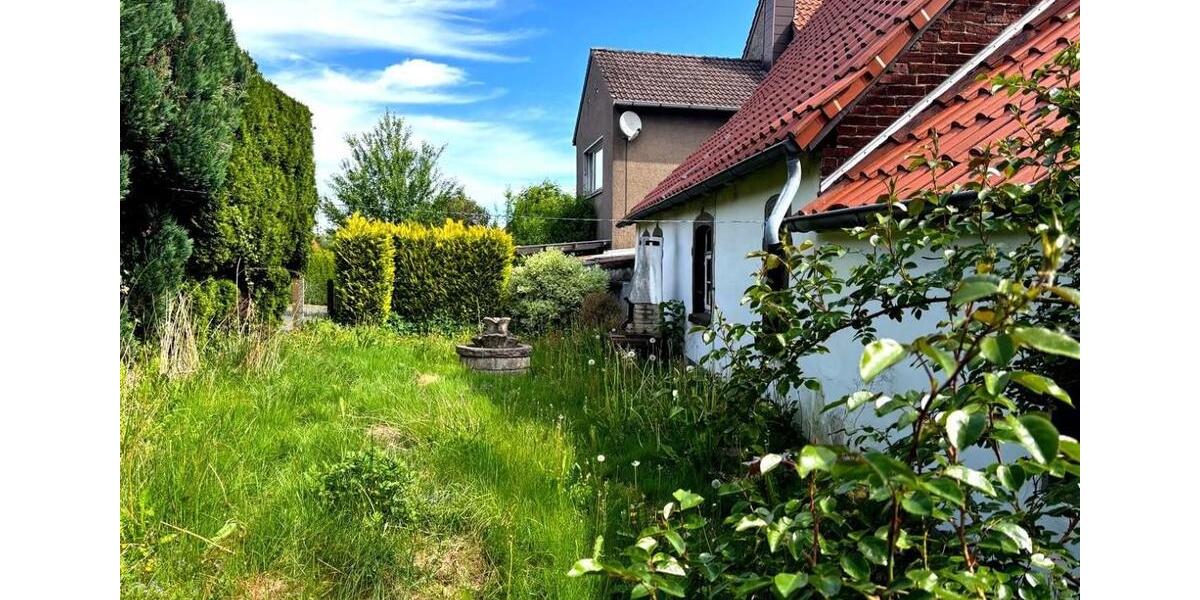 Mehrfamilienhaus, Wohnhaus Detmold - 12 Zimmer, 250 m&sup2;, 100.000&euro; | Angebot:26730254