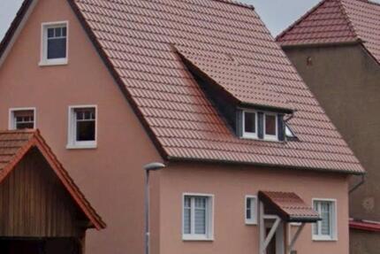 Haus Willebadessen - 7 Zimmer, 140 m&sup2;, 275.000&euro; | Angebot:24741501