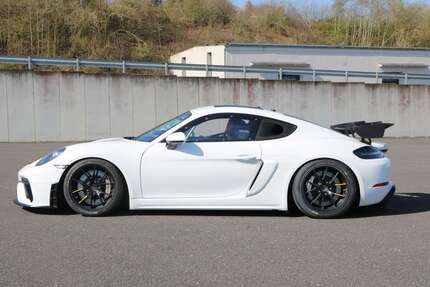 Porsche Cayman 6.250 km 141.490 &euro; Paderborn 33102