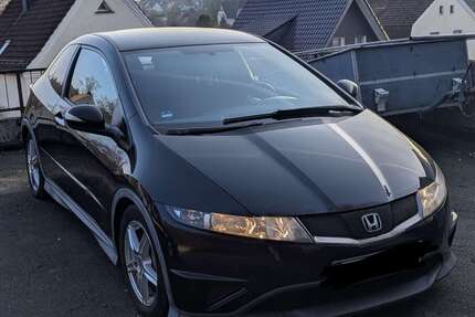 Honda Civic 179.000 km 3.500 &euro; Altenbeken 33184