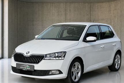 Skoda Fabia 32.880 km 10.990 &euro; Paderborn 33100